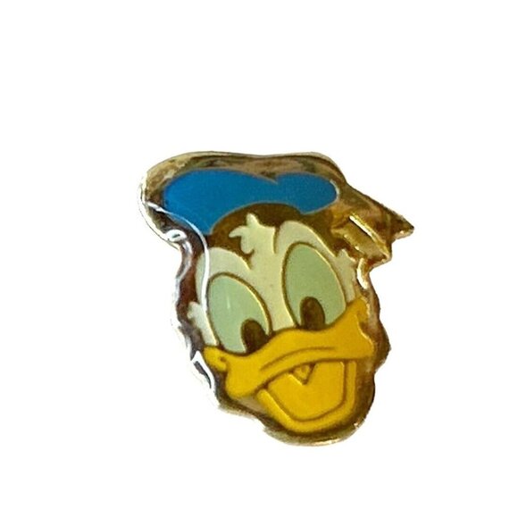 Vintage Disney Parks Donald Duck Enamel Post Pierced Earrings Animation Cartoon - Picture 2 of 4